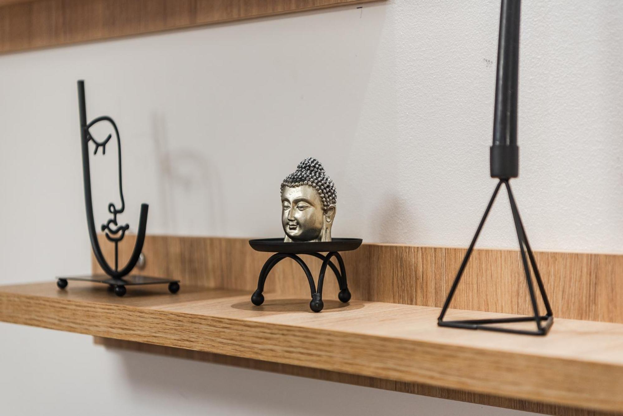 Noir Apartment By Kondo Stays تيرانا المظهر الخارجي الصورة