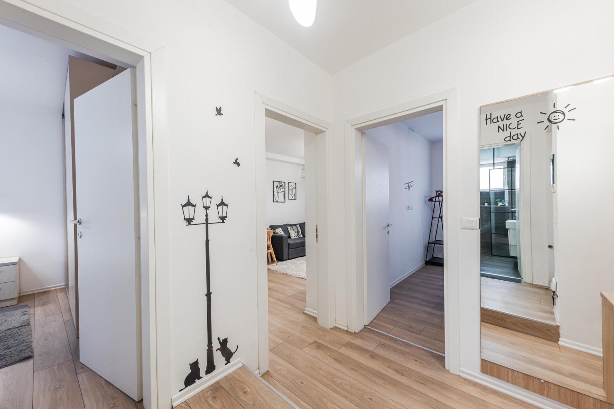 Noir Apartment By Kondo Stays تيرانا المظهر الخارجي الصورة